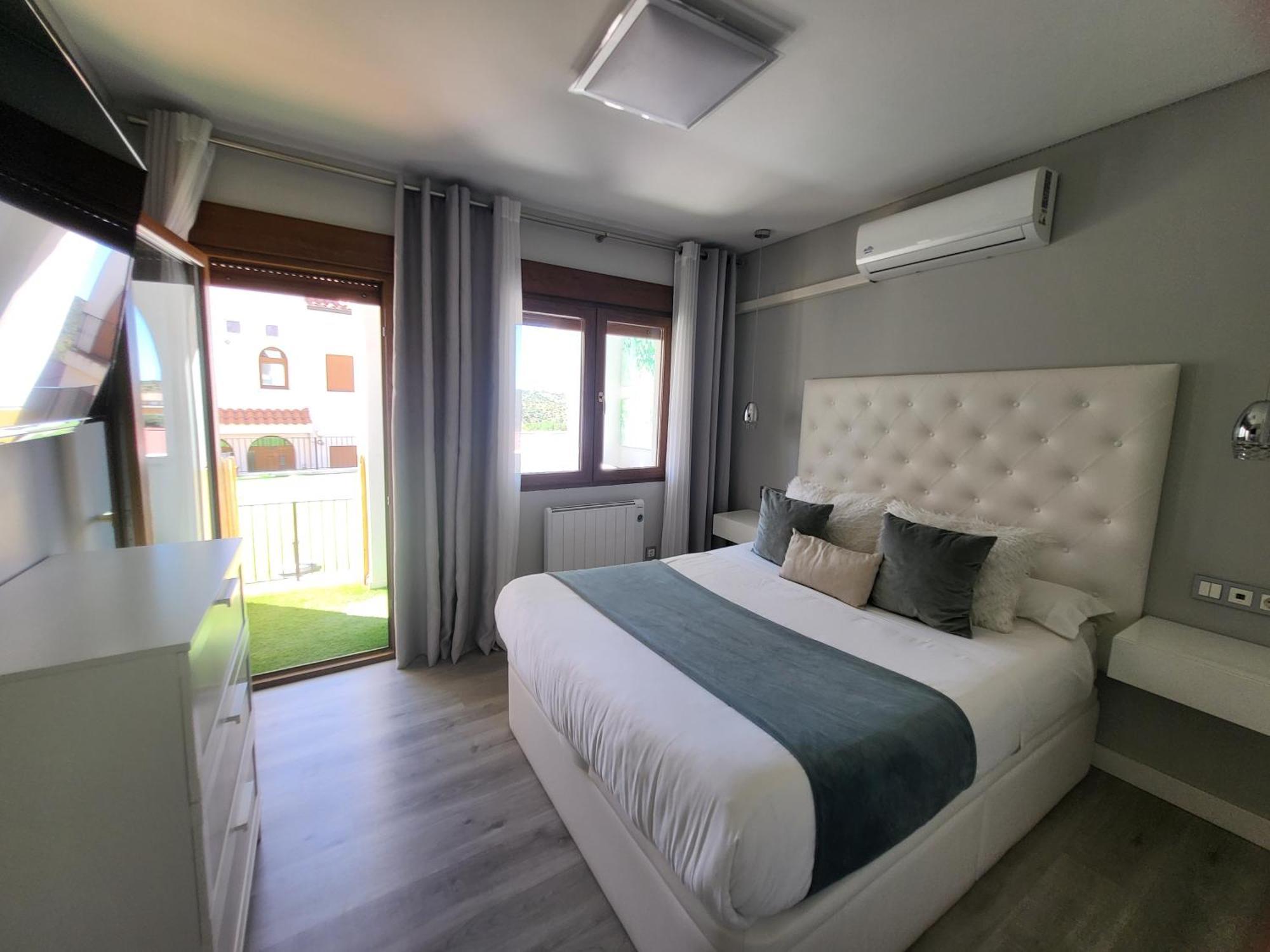 Suite Ruidera Beach Exterior photo